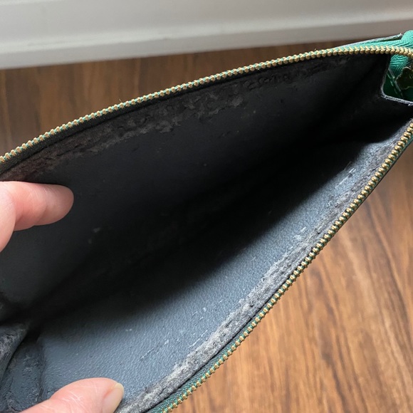 Authentic Louis Vuitton Pochette - Picture 8 of 10